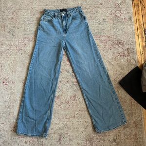 Asos design dad jean in mid blue size W25 L32